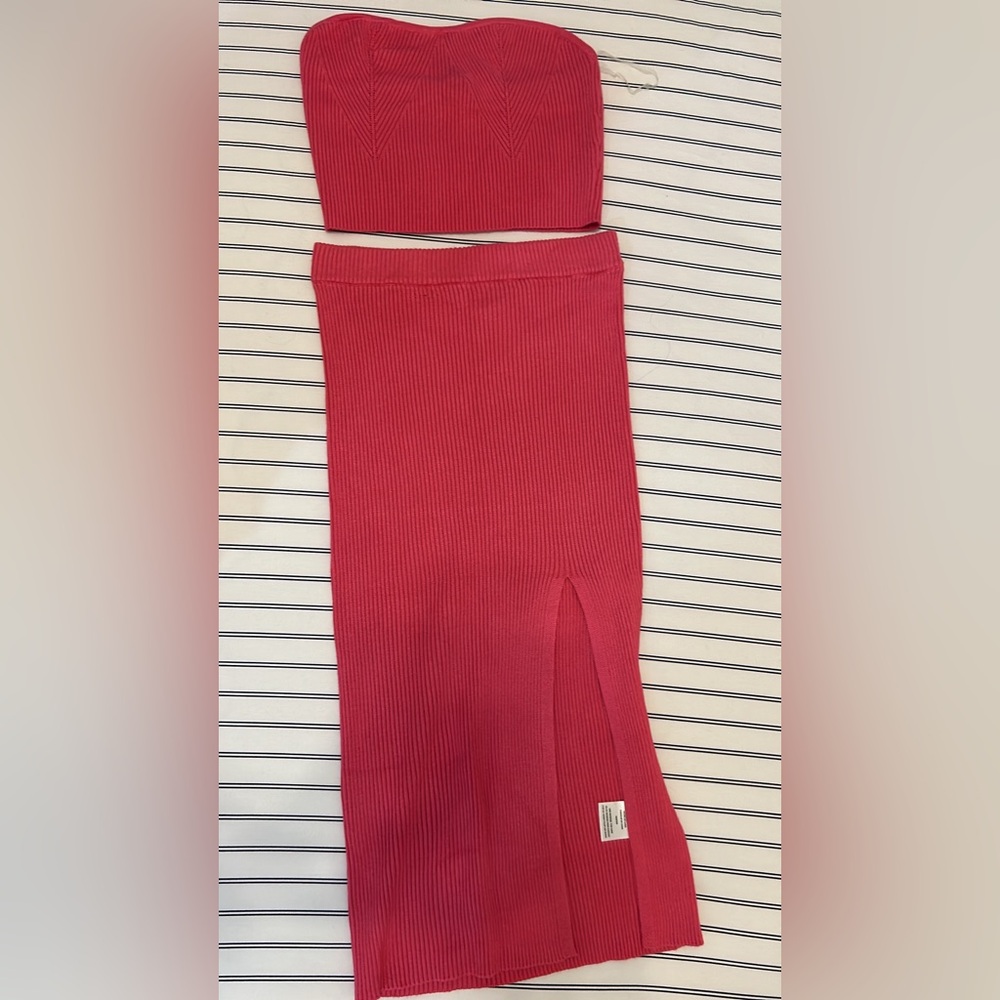 Pink skirt set